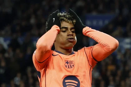 Σοσιεδάδ – Μπαρτσελόνα 2-1: Ήττα για τους Καταλανούς και χαμός στην κορυφή του ισπανικού πρωταθλήματος