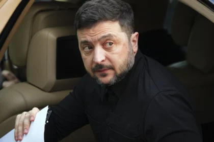 Ζελένσκι μετά τη συνάντηση με Τραμπ: «Σχεδόν έτοιμα» τα έγγραφα για τον τερματισμό του πολέμου στην Ουκρανία