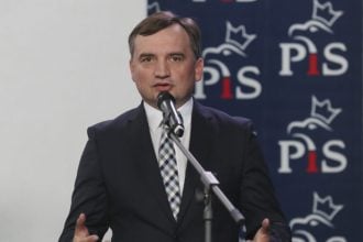 Πολωνός πρώην υπουργός έλαβε άσυλο στην Ουγγαρία