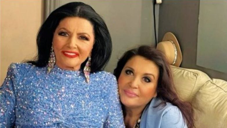 Ζωζώ Σαπουντζάκη: Συνεχίζει να νοσηλεύεται στο νοσοκομείο – Ποια η κατάσταση της υγείας της