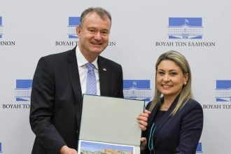 Χριστίνα Αλεξοπούλου: Συνάντηση με τον Πρέσβη της Ελβετίας στην Αθήνα