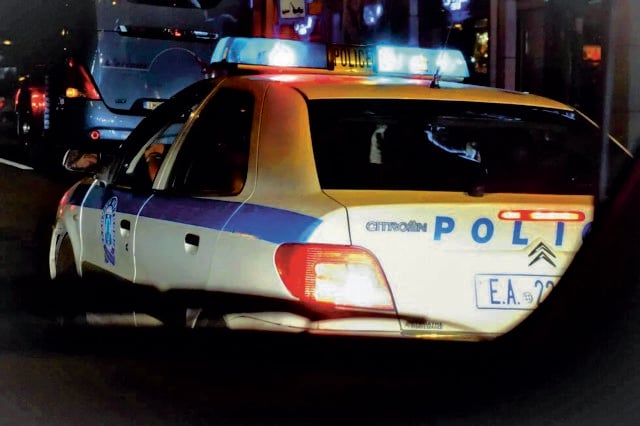 Μεθυσμένη οδηγός χτύπησε 15 σταθμευμένα αυτοκίνητα