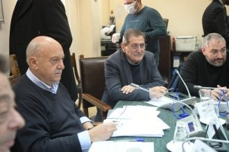 Πάτρα: LIVE η συνεδρίαση του Δημοτικού Συμβουλίου