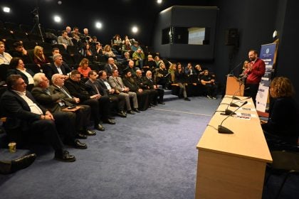 Φαρμάκης: «Η Δυτική Ελλάδα σχεδιάζει το μέλλον της ως ενιαία και αδιάσπαστη οντότητα» – Παρουσίαση της νέας Χωρικής Επένδυσης, ύψους 56 εκατ. ευρώ