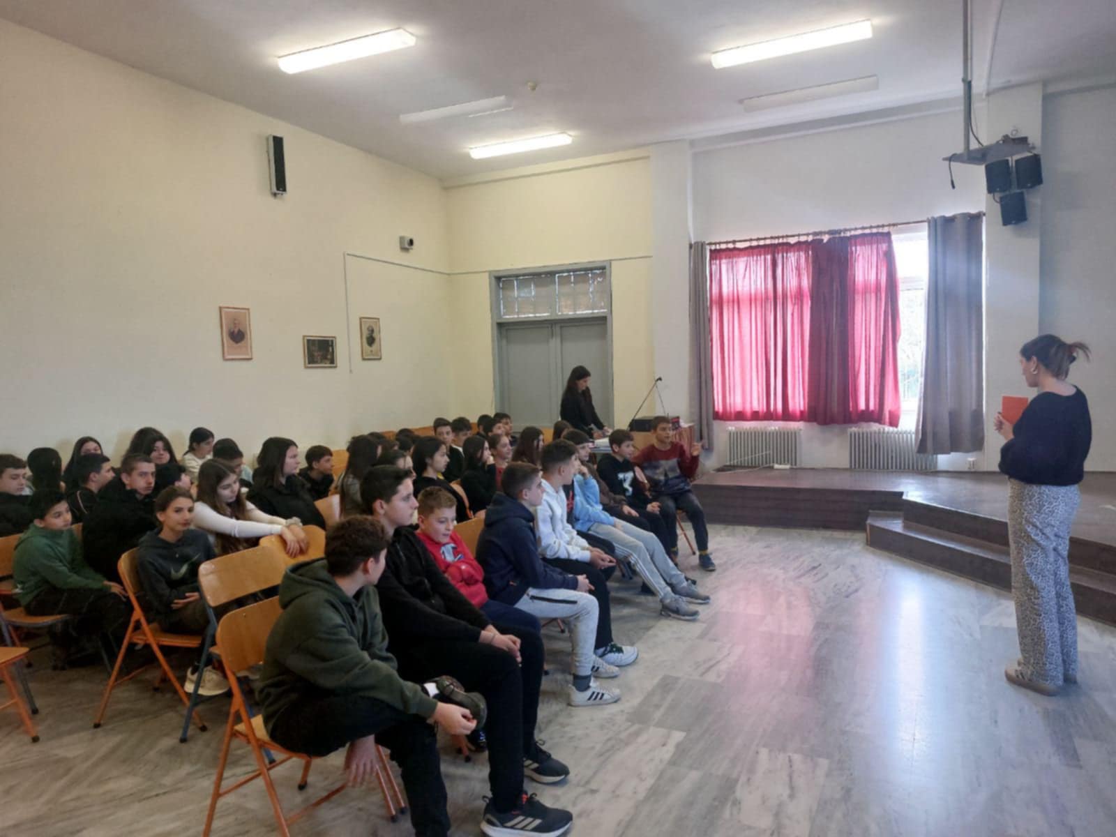 Γυμνάσιο Σαραβαλίου: Ευαισθητοποίηση και ενημέρωση για την υγεία και την υγιεινή της Έμμηνου Ρύσης
