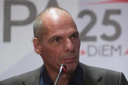 Ο Γιάνης Βαρουφάκης τη Δευτέρα 26 Ιανουαρίου στην Πάτρα