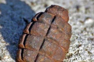 Πυροτεχνουργός της ΕΛ.ΑΣ βρήκε πολεμικό υλικό στο Ιστορικό και Λαογραφικό Μουσείο Αιγίου - Χειροβομβίδες και βλήματα όλμου ως εκθέματα!