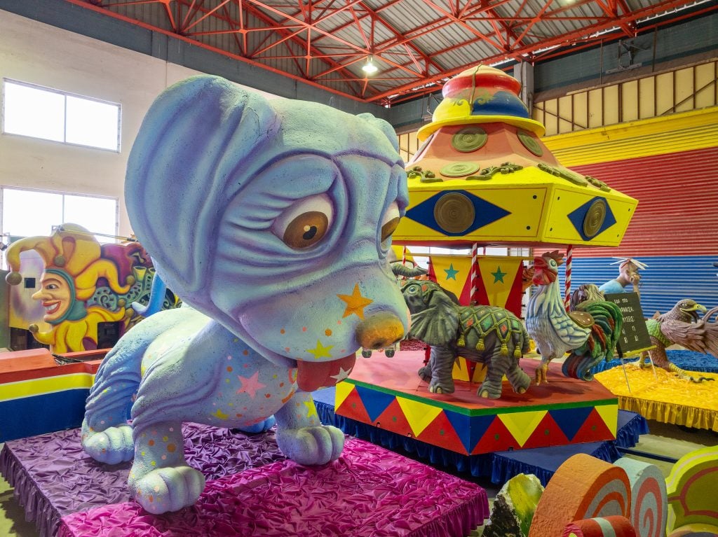 Πάτρα: Περίπου 20.000 μικροί καρναβαλιστές ετοιμάζονται για το φινάλε - Τα άρματα και η σειρά παρέλασης της Κυριακής