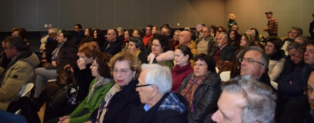 Παρουσία πλήθους φίλων η Κοινο_Τοπία έκοψε την πίτα της (ΦΩΤΟ)