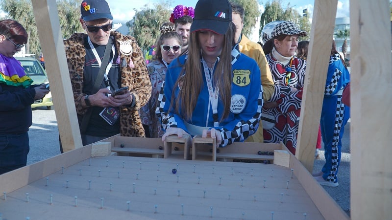 Η Πάτρα μετατράπηκε σε μια μεγάλη πίστα παιχνιδιού με το Route 61- ΦΩΤΟ