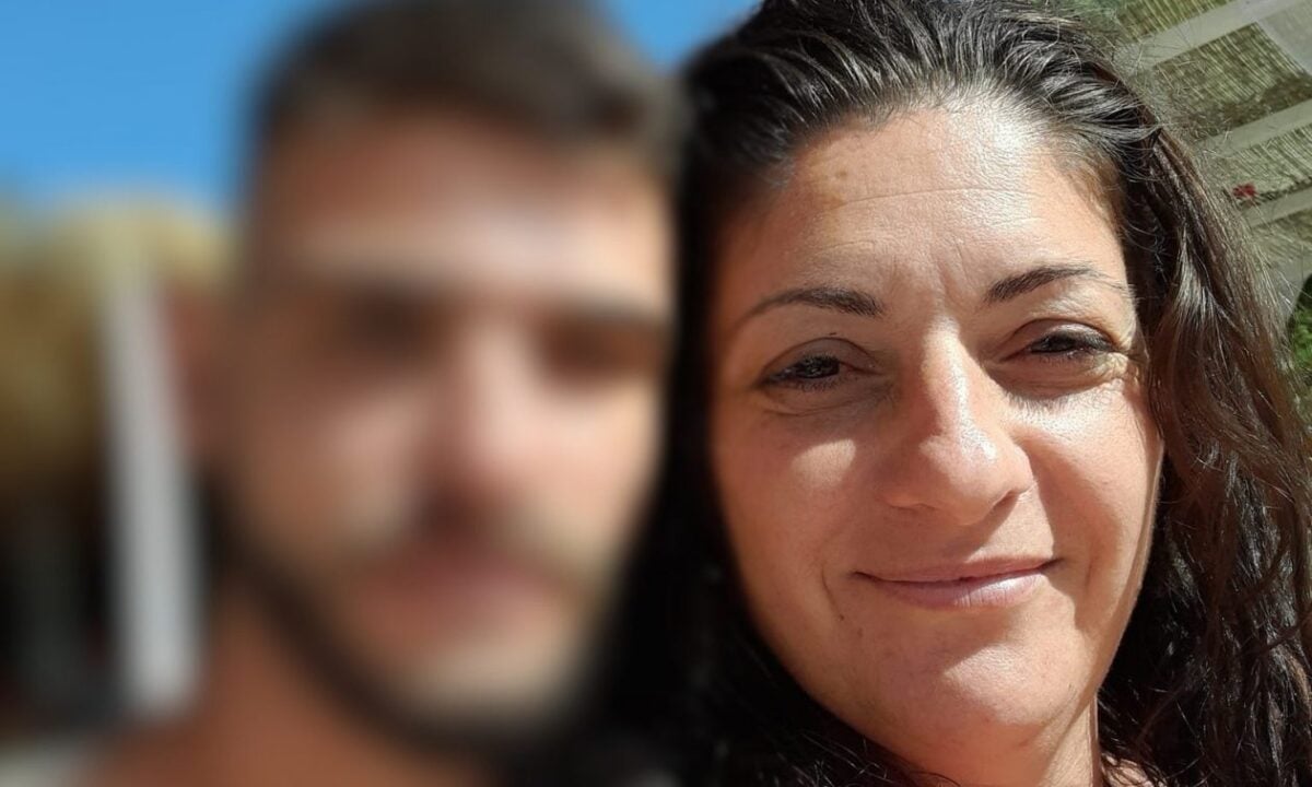 «Γιατί σκότωσες το παιδί μου;»: Σπάραξε η μάνα της 43χρονης Δώρας Ναστούλη που δολοφονήθηκε στο Αγρίνιο - Στο εδώλιο ο δράστης της γυναικοκτονίας