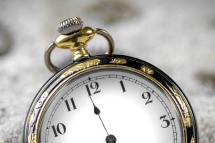 Αλλαγή ώρας 2026: Πότε γυρνάμε τα ρολόγια μας μία ώρα μπροστά