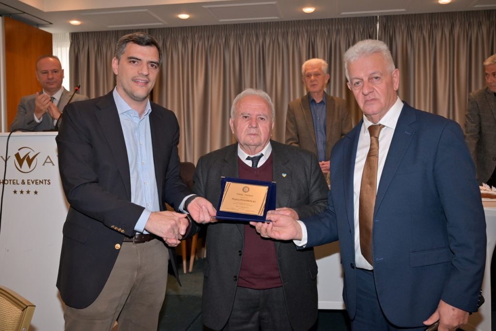 Οι Απόστρατοι Αστυνομικοί έκοψαν την πίτα τους στην Πάτρα