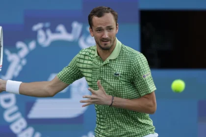 Έφτασε στους 23 τίτλους ο Μεντβέντεφ: Πρωταθλητής χωρίς να ιδρώσει στο Ντουμπάι