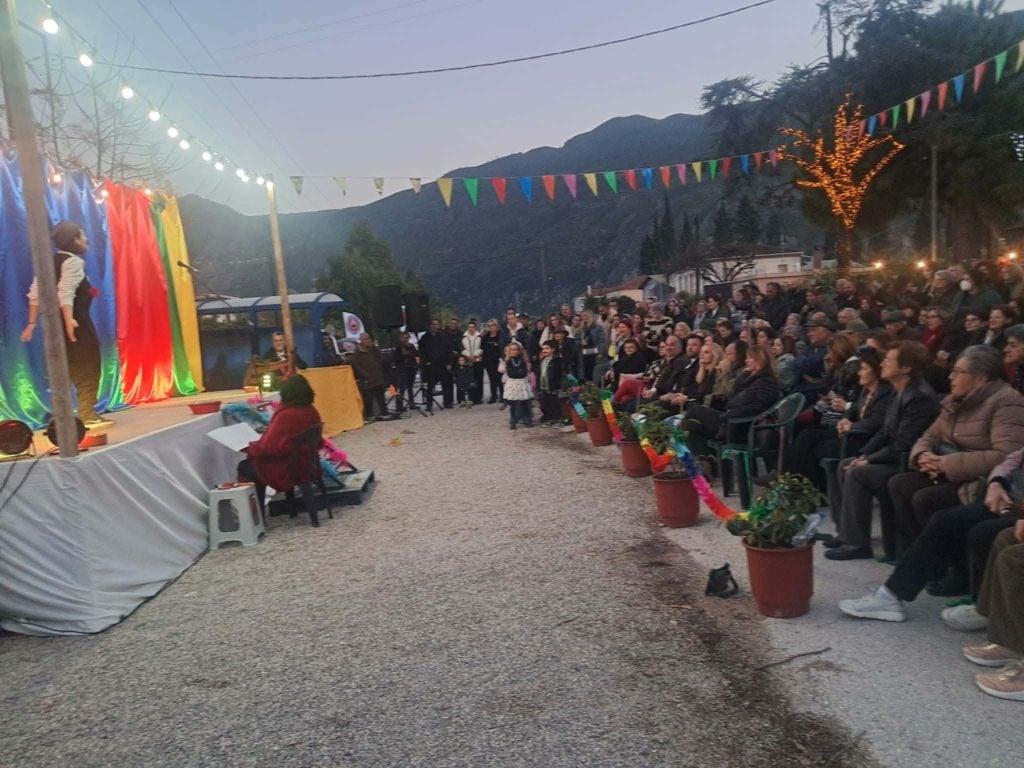 Με ιδιαίτερη επιτυχία ο γαϊδουρογάμος στον Ελαιώνα Αιγιάλειας - ΦΩΤΟ