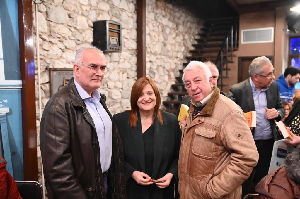 Με ιδιαίτερη επιτυχία η παρουσία του νέου μυθιστορήματος της πατρινής δημοσιογράφου Γιώτας Κοντογεωργοπούλου - ΦΩΤΟ