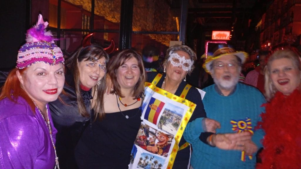 σπιράλ: Γενέθλια και αποκριάτικο πάρτι