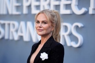 Νικόλ Κίντμαν: Διάσημος μεγιστάνας προσπαθεί να «κερδίσει» την καρδιά της