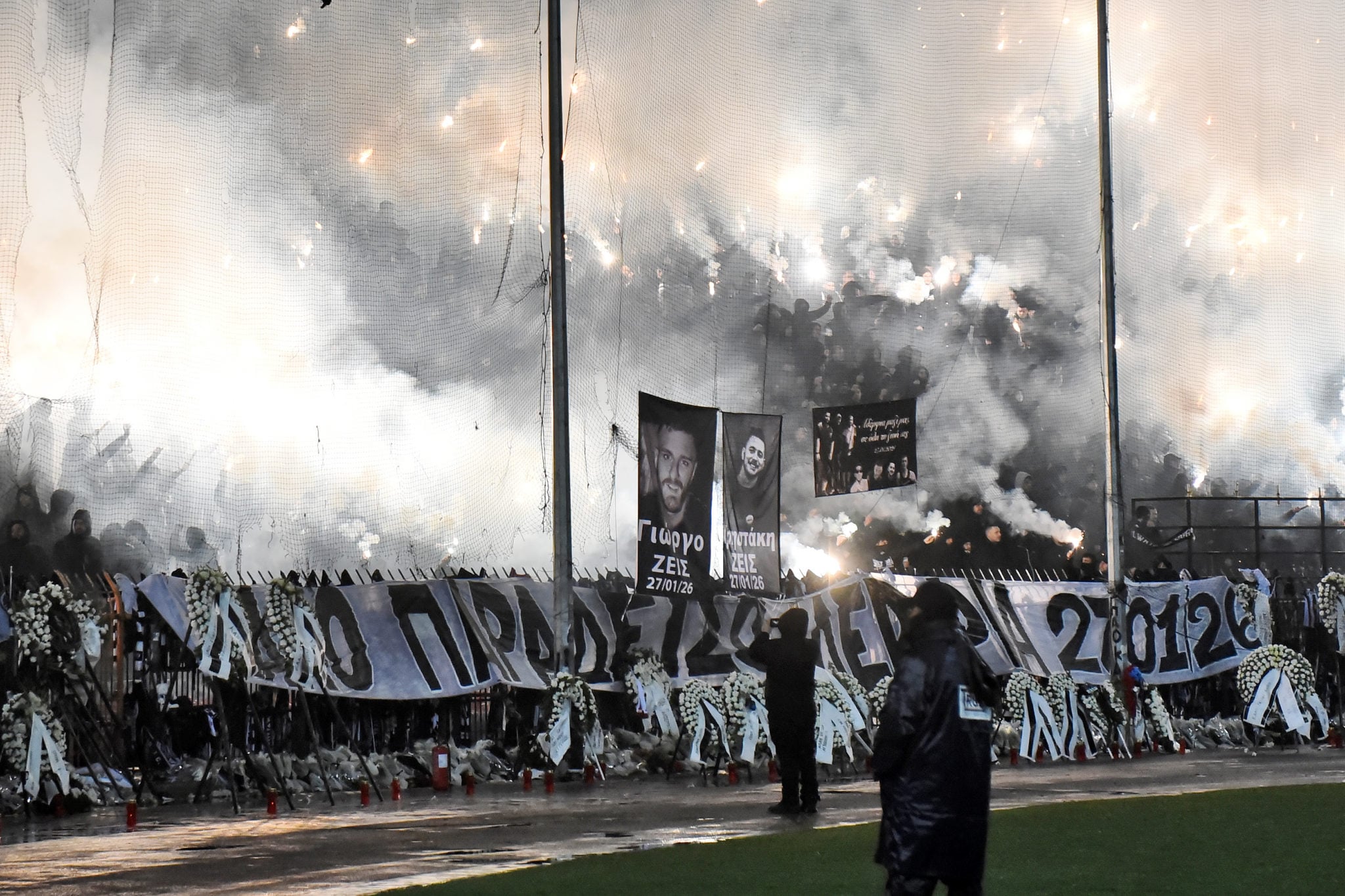 Συγκλονιστικές στιγμές στο ΠΑΟΚ – Πανσερραϊκός: «Αδέλφια ζείτε, εσείς μας οδηγείτε»