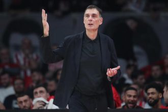 Mπαρτζώκας για το επεισόδιο στο Ντουμπάι: «Προσωποποιείται όλο αυτό και εγώ πρεσβεύω ακριβώς το αντίθετο»