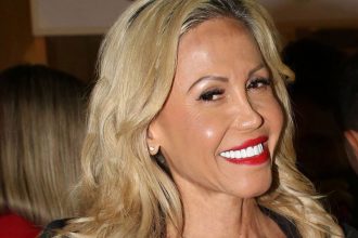 «Άρχισα να δουλεύω για να μην πάρω χάπια» – Η συγκλονιστική εξομολόγηση της Άννας Φλωρινιώτη