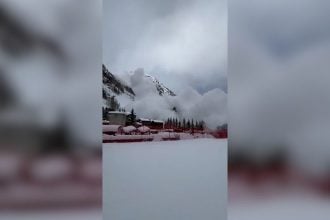 Χιονοστιβάδα στην κοιλάδα της Αόστα