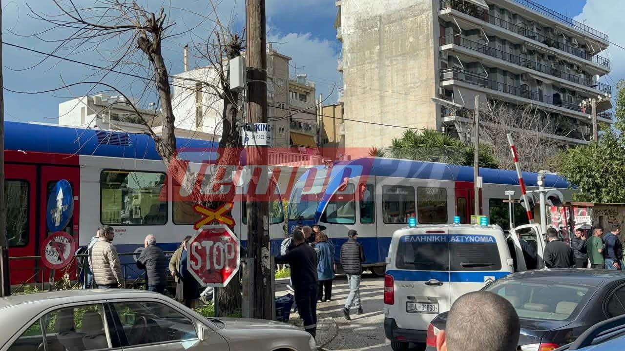 Πάτρα: Προαστιακός συγκρούστηκε με ΙΧ-Ένας ελαφρύς τραυματισμός-ΦΩΤΟ