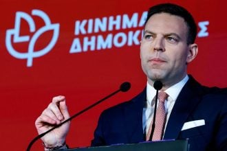 Κασσελάκης: «Δεν με τελείωσαν» – Τι είπε στην έναρξη του συνεδρίου του «Κινήματος Δημοκρατίας»