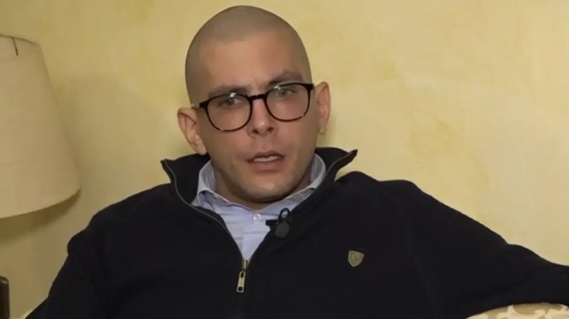 Στην Αθήνα για θεραπείες ο δήμαρχος του Άη Στράτη: Οι γιατροί που είπαν ότι πρέπει να παραμείνω εδώ ώστε να πατήσουμε τον καρκίνο