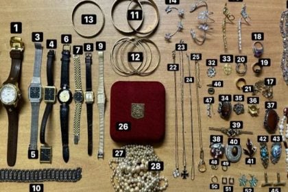 Συνελήφθη 67χρονη οικιακή βοηθός για ληστείες