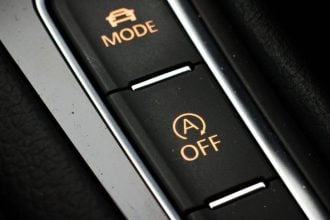 Με εντολή Trump, καταργείται το σύστημα Start/Stop στα αυτοκίνητα