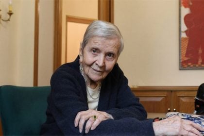 Δημοσία δαπάνη η κηδεία της Ελένης Γλύκατζη-Αρβελέρ