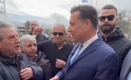 Η ανάρτηση Άδωνι για την επίσκεψη στο νοσοκομείο Λευκάδας