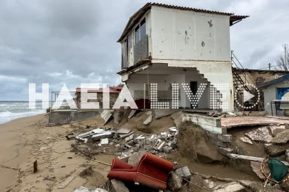 Ηλεία - Σπιάντζα: Η διάβρωση προχωρά και “γκρεμίζει” σπίτια