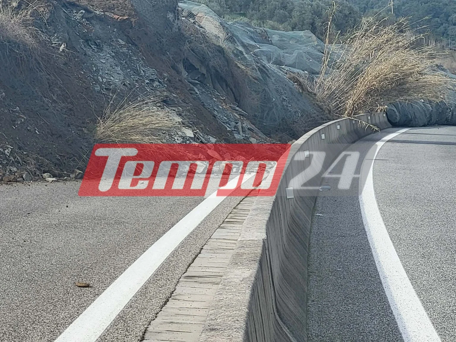 Μετά τις κατολισθήσεις στην Ιόνια οδό και άλλες δύο στην Αιτωλοακαρνανία