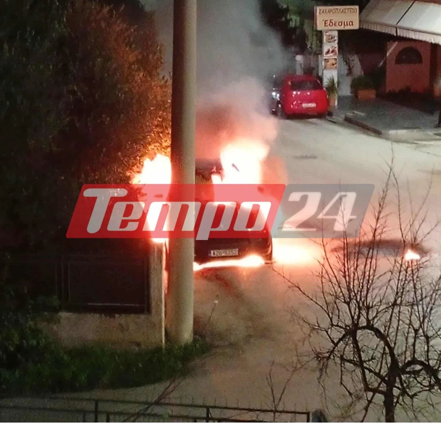 Πάτρα: Παρανάλωμα του πυρός δύο αυτοκίνητα-Πεπεισμένες οι Αρχές για εμπρησμό (ΦΩΤΟ & ΒΙΝΤΕΟ)