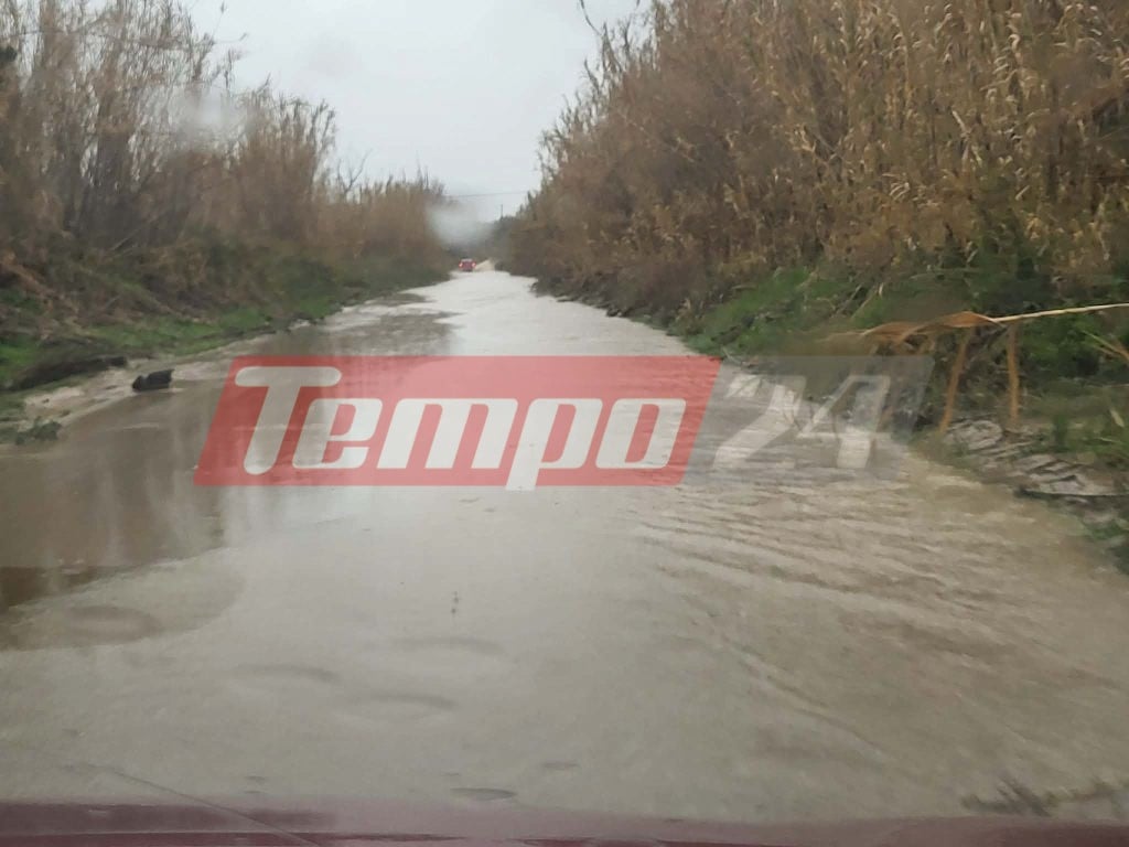 Ηλεία: Κατέρρευσε η γέφυρα του Ενιπέα στο Λαντζόι από την κακοκαιρία - "Ποτάμια" οι δρόμοι (ΦΩΤΟ & ΒΙΝΤΕΟ)