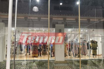 Πάτρα: Τα εγκαίνια της έκθεσης στολών στην Αγορά Αργύρη (ΦΩΤΟ)