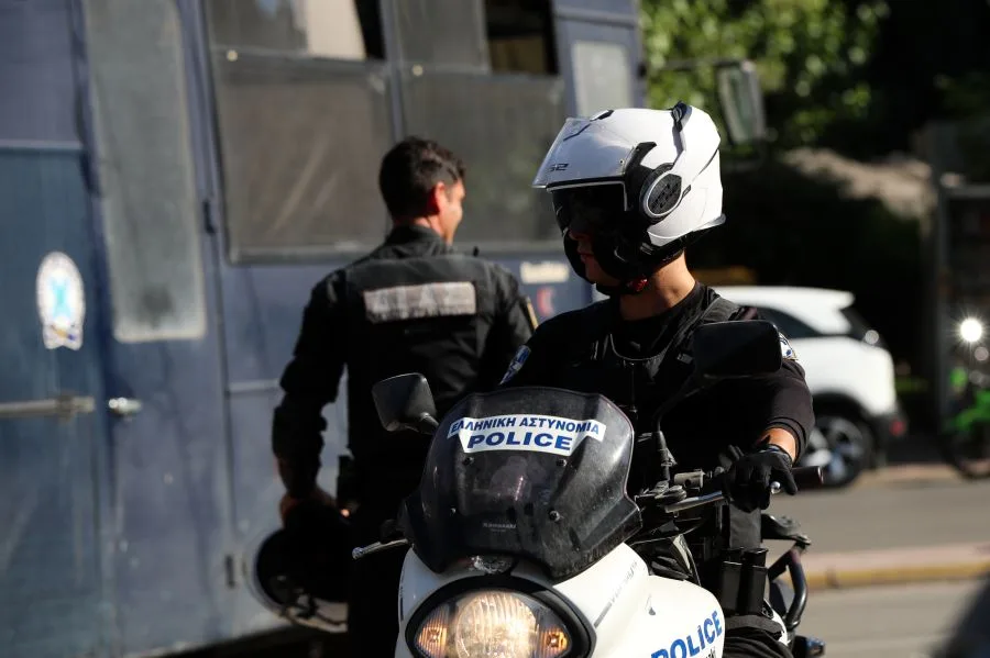 Απέδρασε κρατούμενος από την Ευελπίδων