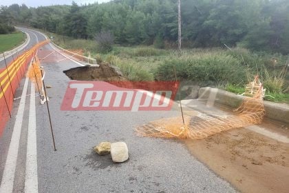 Κατολίσθηση έκλεισε τον δρόμο από τον Πύργο προς τον ΧΥΤΑ - ΦΩΤΟ