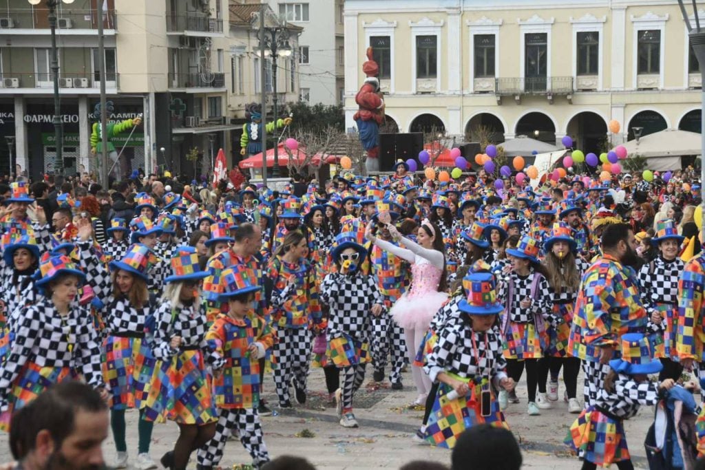 Πατρινό Καρναβάλι 2026: Δείτε κι άλλες φωτογραφίες από την Παρέλαση των Μικρών