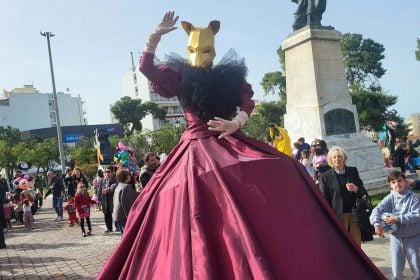 Πάτρα: Το διασκέδασαν τα παιδιά στην Καρναβαλούπολη λίγο πριν την παρέλαση τους (ΦΩΤΟ & ΒΙΝΤΕΟ)