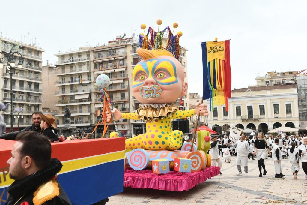 Πατρινό Καρναβάλι 2026: Δείτε κι άλλες φωτογραφίες από την Παρέλαση των Μικρών