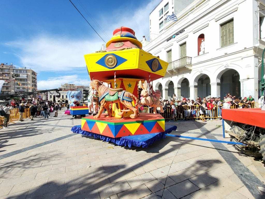 Η κορύφωση του Πατρινού Καρναβαλιού 2026: LIVE η Μεγάλη Παρέλαση (ΦΩΤΟ & ΒΙΝΤΕΟ)