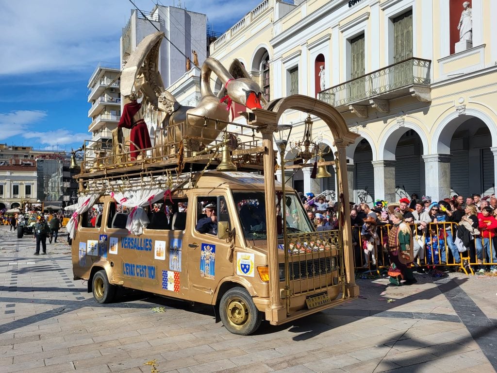Η κορύφωση του Πατρινού Καρναβαλιού 2026: LIVE η Μεγάλη Παρέλαση (ΦΩΤΟ & ΒΙΝΤΕΟ)