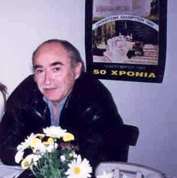 Αχαΐα: Θλίψη στο ΠΑΣΟΚ για το θάνατο του ιστορικού στελέχους Νίκου Χάμψα