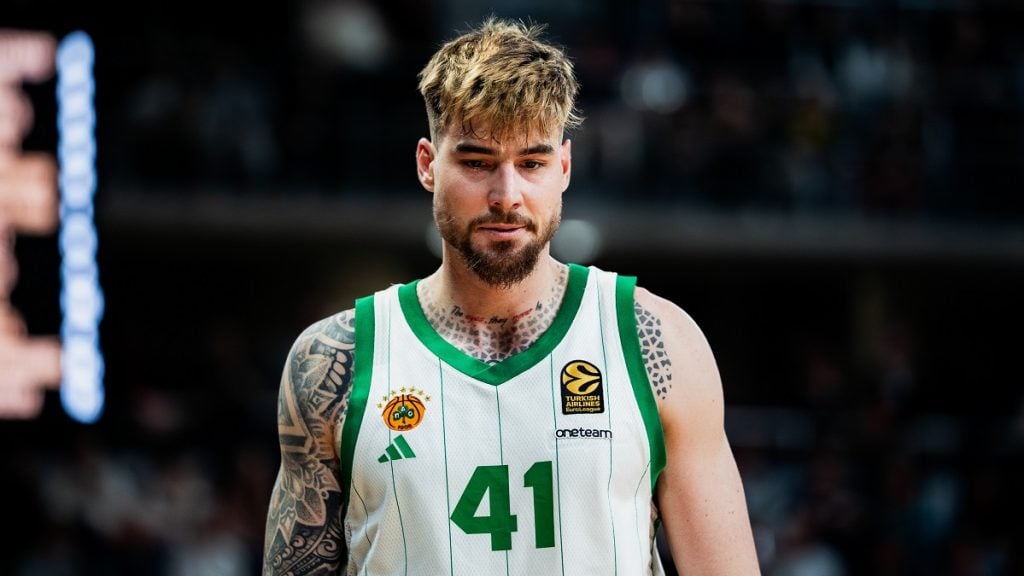 Ερναγκόμεθ για τον τελικό Κυπέλλου: Θα είναι μάχη με τον Ολυμπιακό, ο Χέιζ-Ντέιβις είναι δυνατός