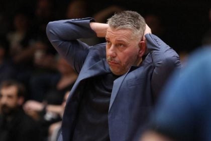 Πρόστιμο σε Παπαθεοδώρου για τις δηλώσεις του μετά το Μαρούσι-Καρδίτσα - Καμπάνα και στο Μαρούσι από τον ΕΣΑΚΕ