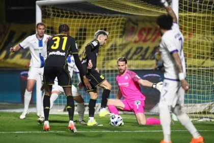 Όρθια η Κηφισιά στο «Βικελίδης» και προβληματισμός δίχως τέλος στον Άρη…