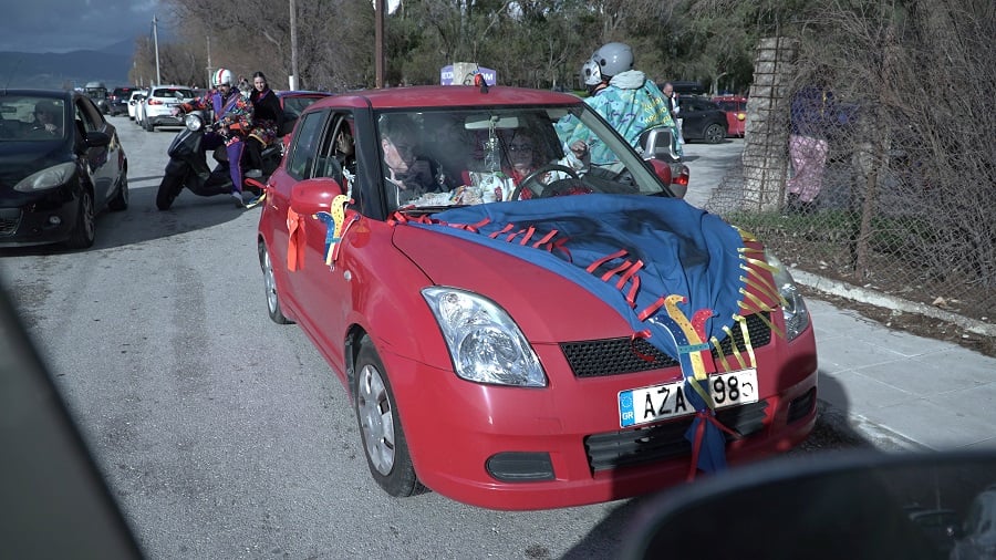 Η Πάτρα μετατράπηκε σε μια μεγάλη πίστα παιχνιδιού με το Route 61- ΦΩΤΟ